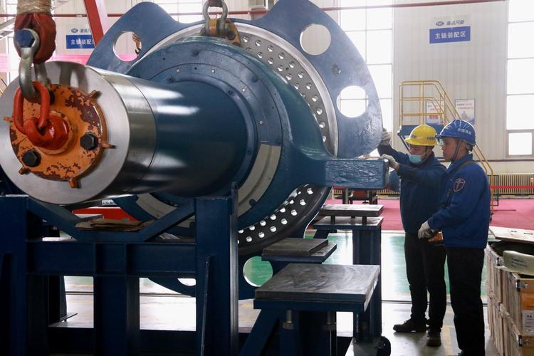 2022年计划再生产风电机组126台,产品幅射甘肃,宁夏,青海等西北地区.